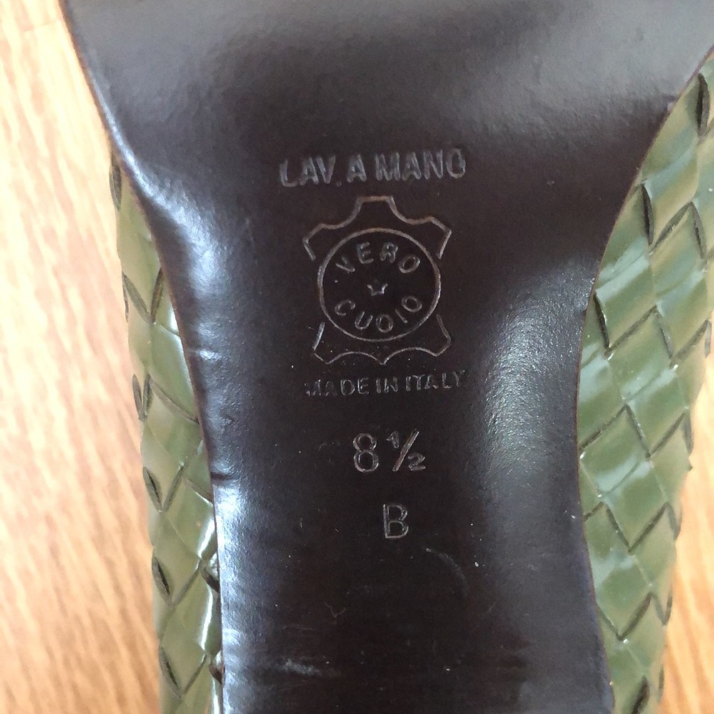 Bottega Veneta Made in Italy Olive green Leather heels, Size 8 1/2 - Picture 3 of 8